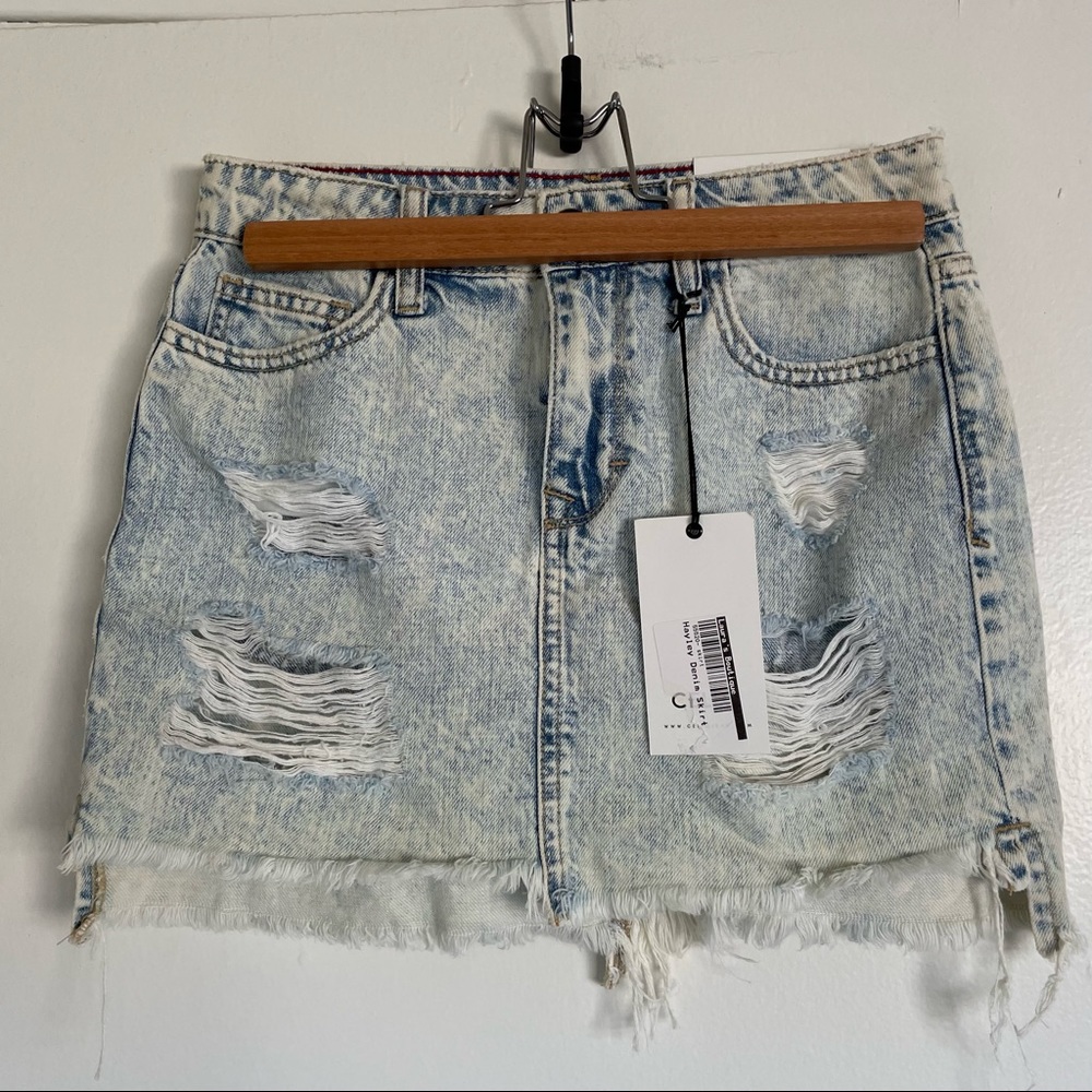 CELLO HAYLEY DISTRESSED LIGHT WASH DENIM SKIRT